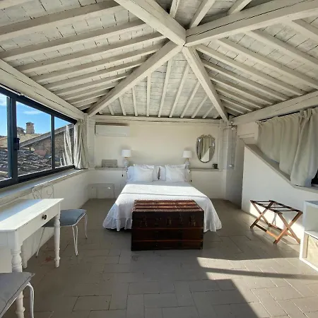 1550 Residenza D’epoca Bed & Breakfast *